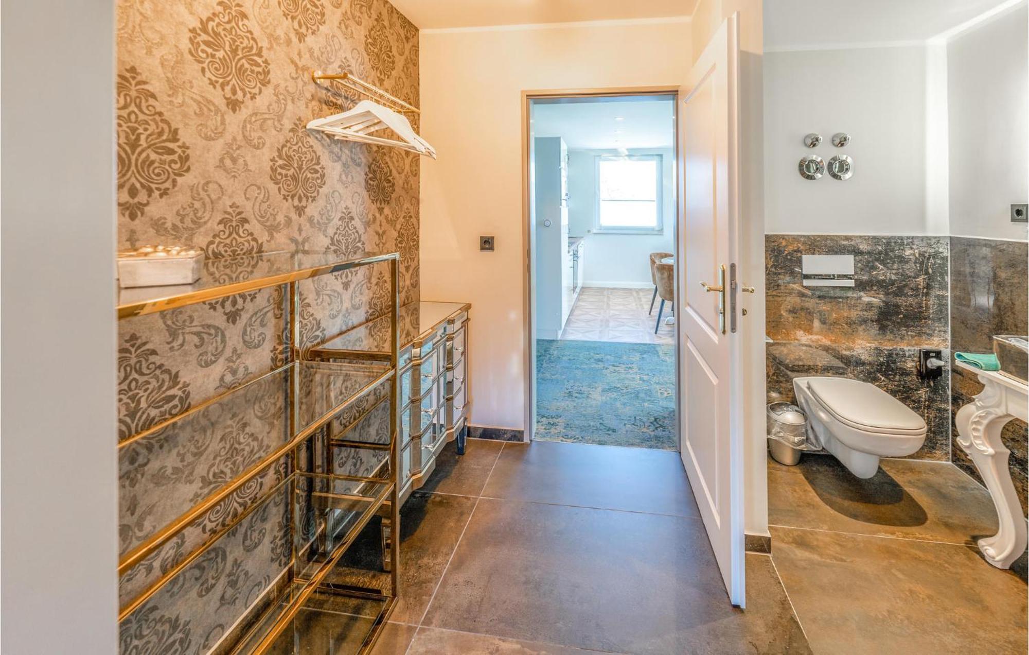 Stunning Apartment In Mettmann With Wifi Extérieur photo